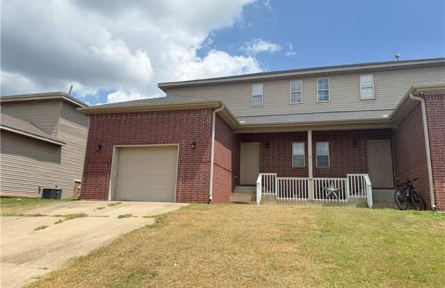 603 SW Loudon Drive Gallery 1