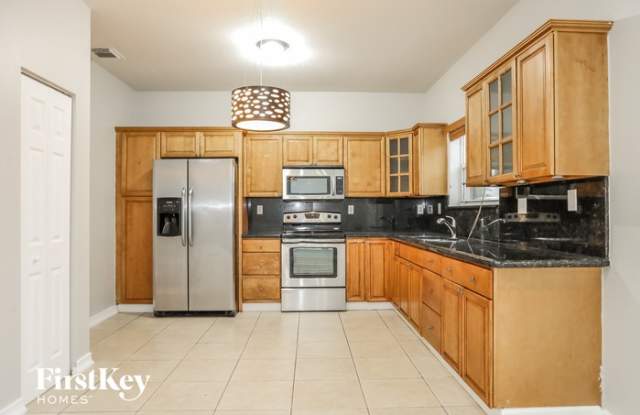 14942 Southwest 30th Terrace Gallery 4