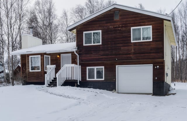 5875 E ALDER CIR - 5875 East Alder Circle, Lakes, AK 99654