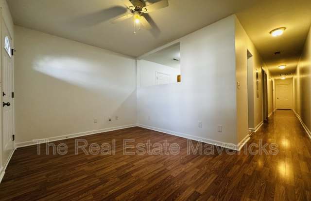 4621 Kirkland Avenue photos photos