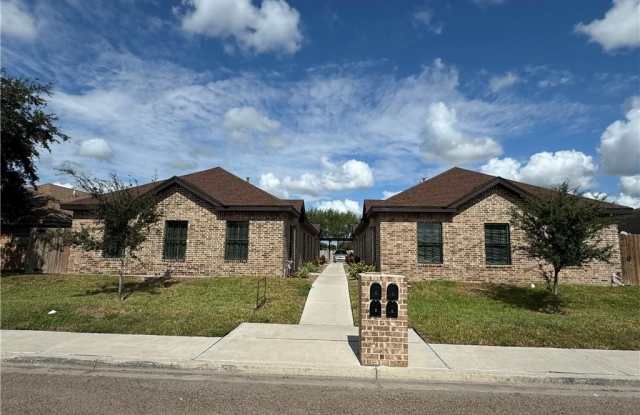 1907 Villa Linda Avenue unit: 2 photos photos