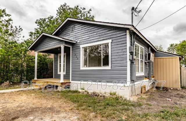 230 Paramount Ave photos photos