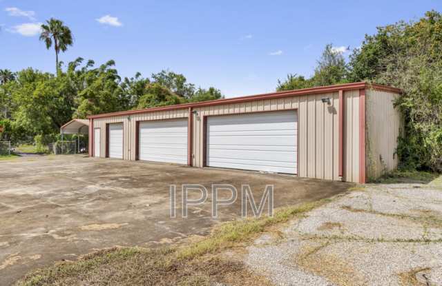 16413 Wilson Rd- Outdoor Shop Gallery 2
