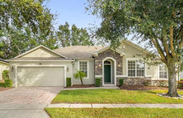 2284 PICKFORD Circle Gallery 1