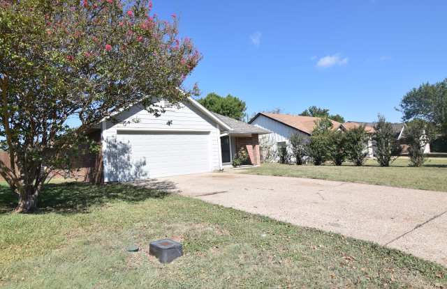 1610 Ridgeway Dr photos photos