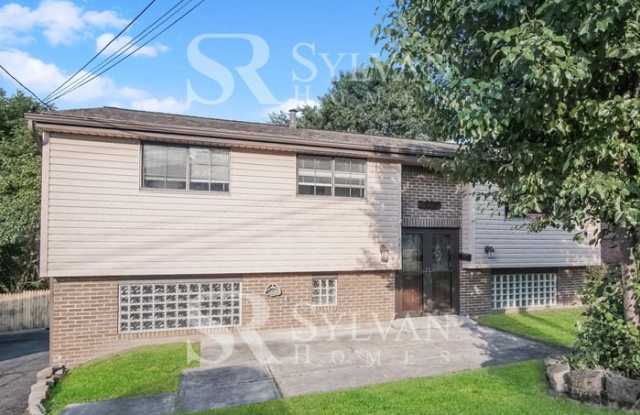 383 East James Street - 383 East James Street, Munhall, PA 15120