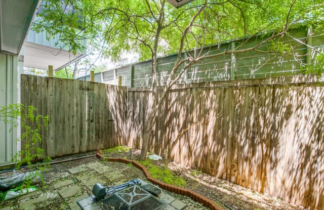 4616 Lester Dr - 4616 Lester Drive, Dallas, TX 75219