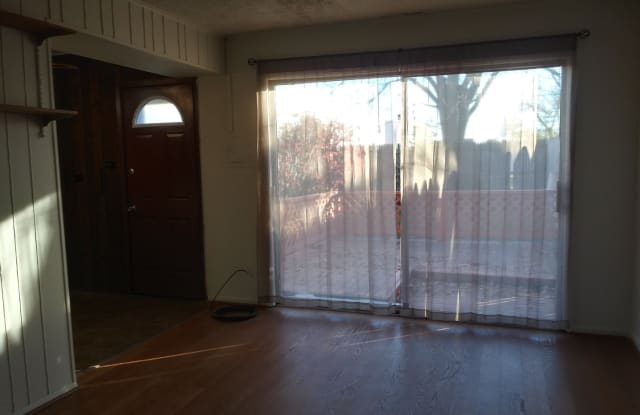 15907 Debra Drive Gallery 3