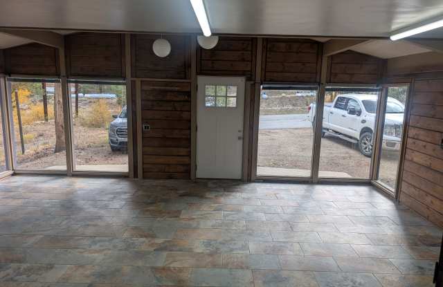 177 Co-91 Gallery 2
