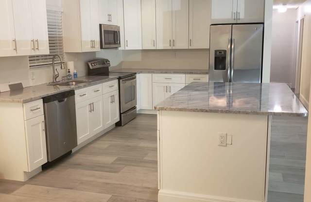 11442 Southeast Ella Avenue photos photos