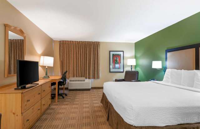 Furnished Studio - Overland Park photos photos