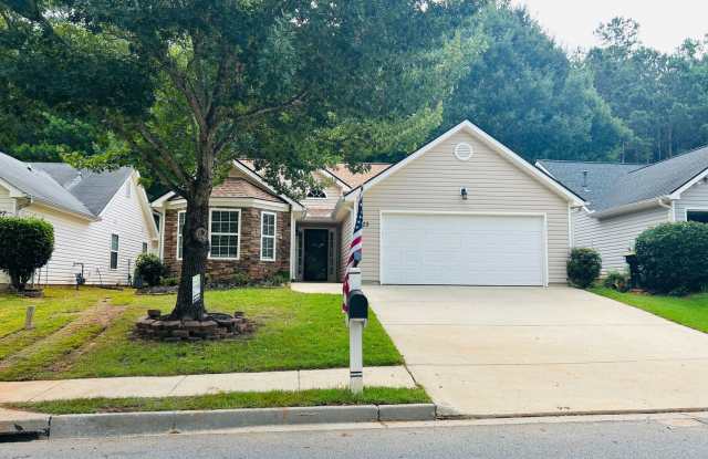 Wow! Must see this 3 bed 2 bath house in Belltree at Summergrove! photos photos