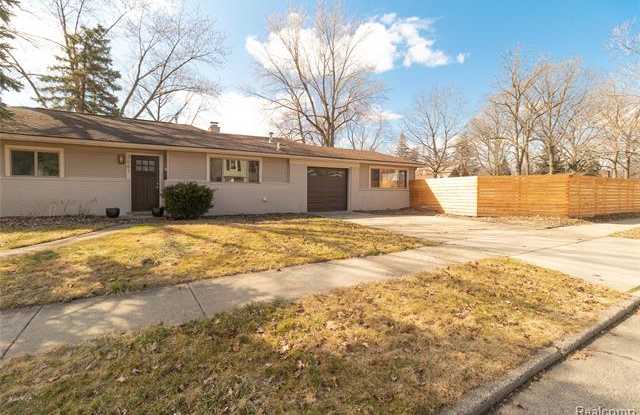 3861 KIPLING Avenue Gallery 2