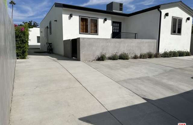 7320 9th Ave photos photos