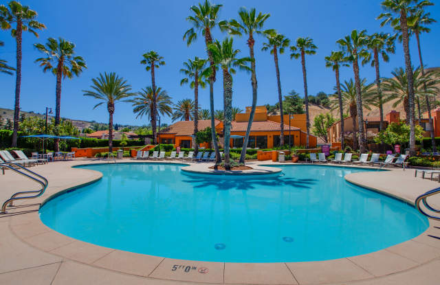 Malibu Canyon Apartments Gallery 1