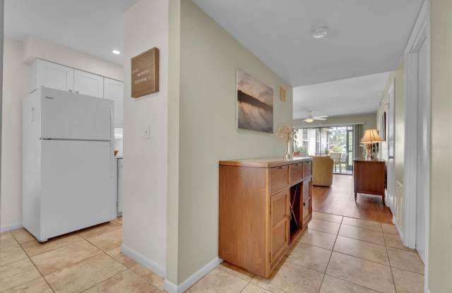 4644 LONGWATER Gallery 3