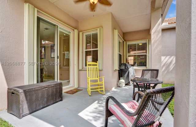 938 Bluewood Ter Gallery 3