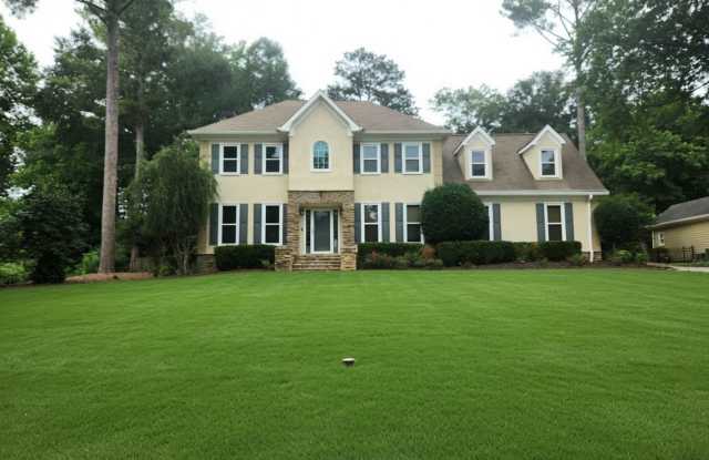Executive Rental in Lake Redwine Community, 4 Bedrooms and 2.5 Baths 2 Car Garage - Newnan, GA photos photos