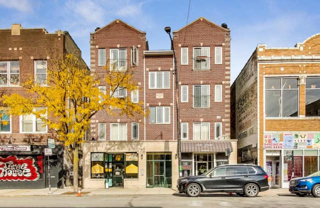 1446 W. Chicago Ave. Gallery 1