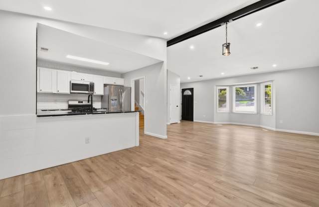 Renovated 3 bed/2 bath in Lithonia! photos photos Renovated 3 bed/2 bath in Lithonia! photos photos