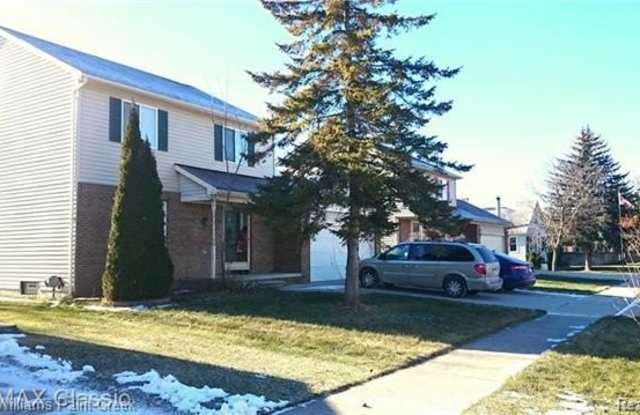 70 Larchwood Drive photos photos