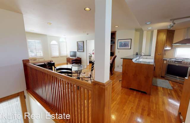 953 Adella Ave - 953 Adella Avenue, Coronado, CA 92118