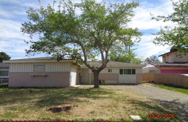 East Lancaster One Story Offering 1260 sq. ft. photos photos