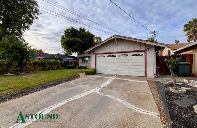 2627 Prestwick Avenue photos photos