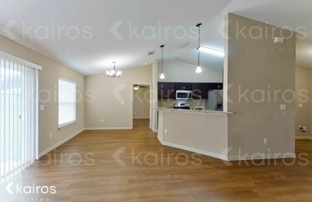 4481 Southwest 139th Place Gallery 4