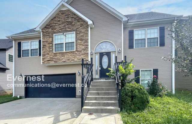 650 Fox Hound Drive photos photos