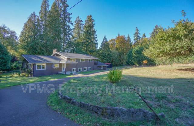 139 N 19th Ct Gallery 3