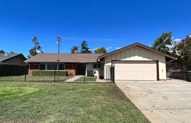 Spacious 4 bedroom 2.5 Bath Calimesa Home! - 408 Sandalwood Drive, Calimesa, CA 92320 Spacious 4 bedroom 2.5 Bath Calimesa Home! - 408 Sandalwood Drive, Calimesa, CA 92320