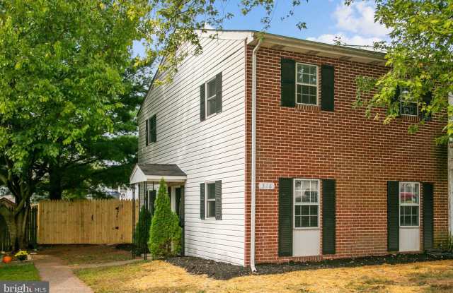 326 STATE STREET - 326 State Street, East Greenville, PA 18041 326 STATE STREET - 326 State Street, East Greenville, PA 18041