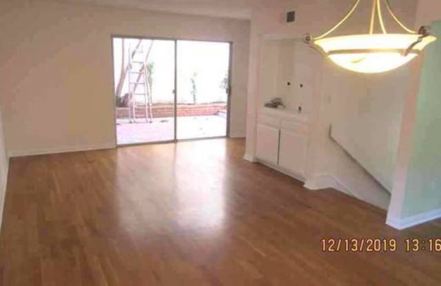9974 WESTWANDA DR - 9974 Westwanda Drive, Los Angeles, CA 90210