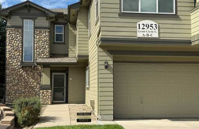 GEORGEOUS 2 bedroom townhome! - 12953 Grant Circle East, Thornton, CO 80241