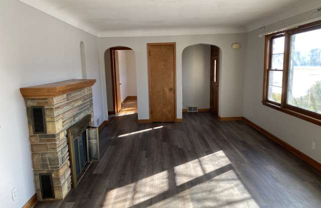 1547 Coon Rapids Blvd NW Gallery 3