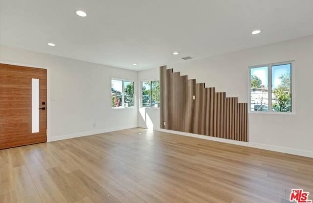22457 Clarendon St Gallery 2