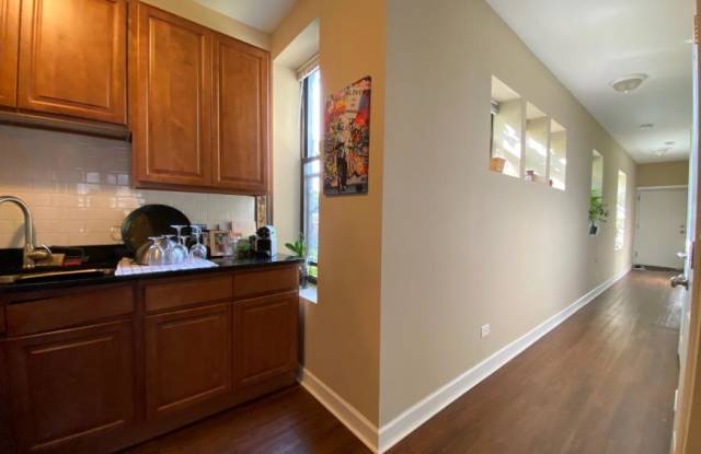 920 West Cullom Ave. photos photos