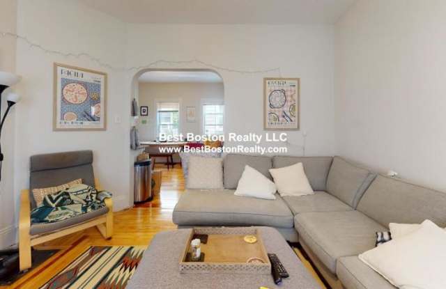305 Summer St. photos photos
