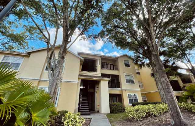2 Bedroom 1 baht condo available for rent Madison @ Metrowest photos photos