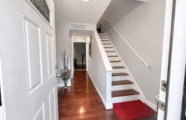 7285 WOOD HOLLOW Terrace Gallery 1