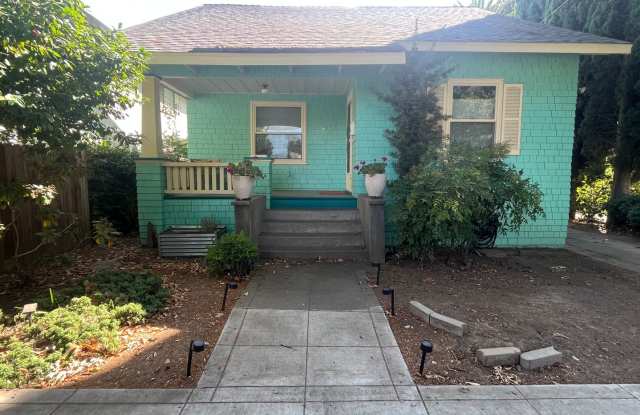 Beautiful 2bed 1bath home in Downtown Sacramento photos photos
