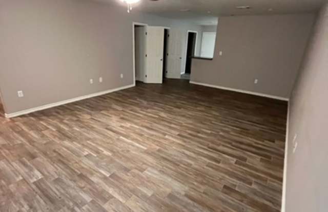 Nederland Ave Townhomes Gallery 1