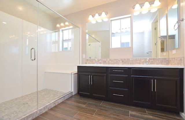 1817 South Follett Way Gallery 3