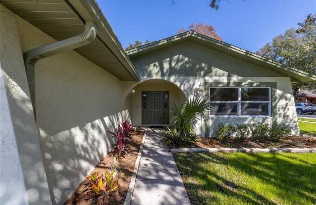 4711 RIDGE POINT DRIVE Gallery 2
