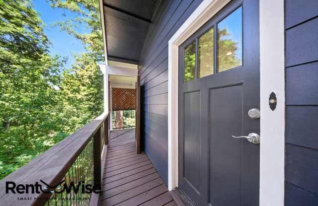 14826 Skyline Boulevard Gallery 4