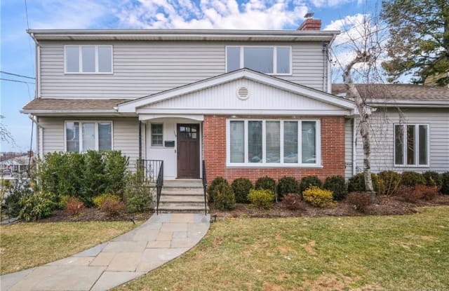 119 Park Avenue - 119 Park Avenue, Harrison, NY 10604