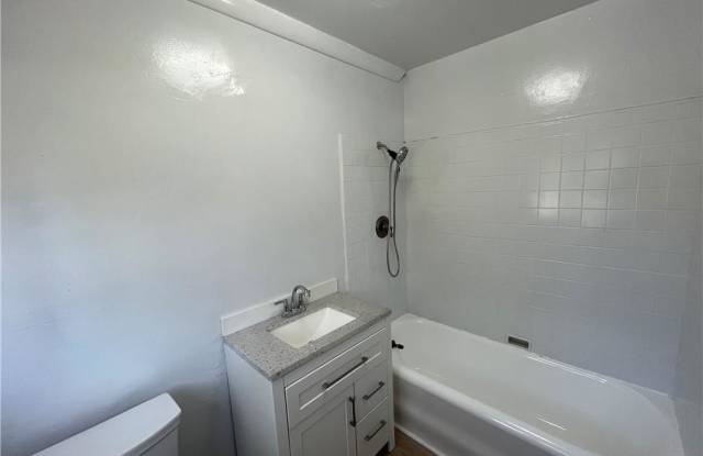 624 North Roxbury Drive photos photos