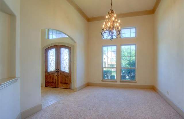 1428 Driftwood Gallery 4