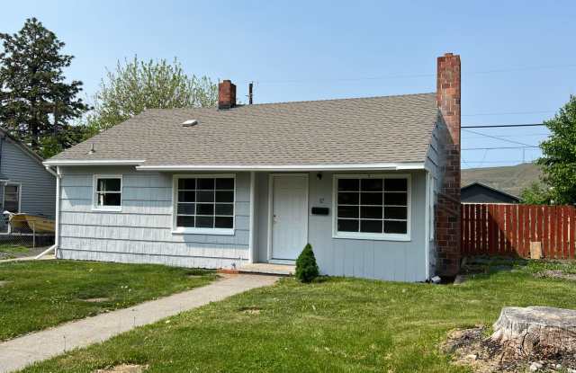 Cute 2 bedroom home for rent in Ephrata photos photos